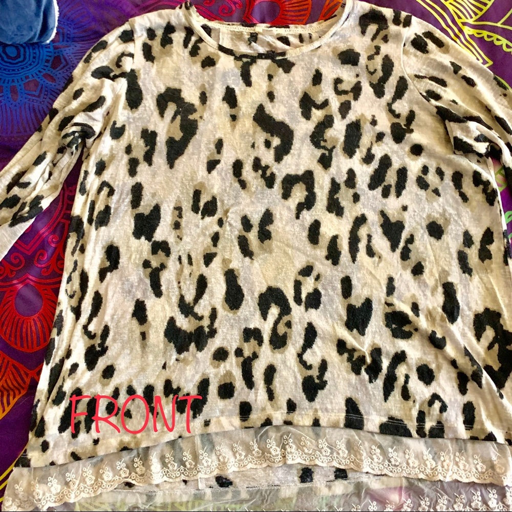 3/$25🌺PLUS! Leopard Print 3/4 Sleeve Tunic w/Lace